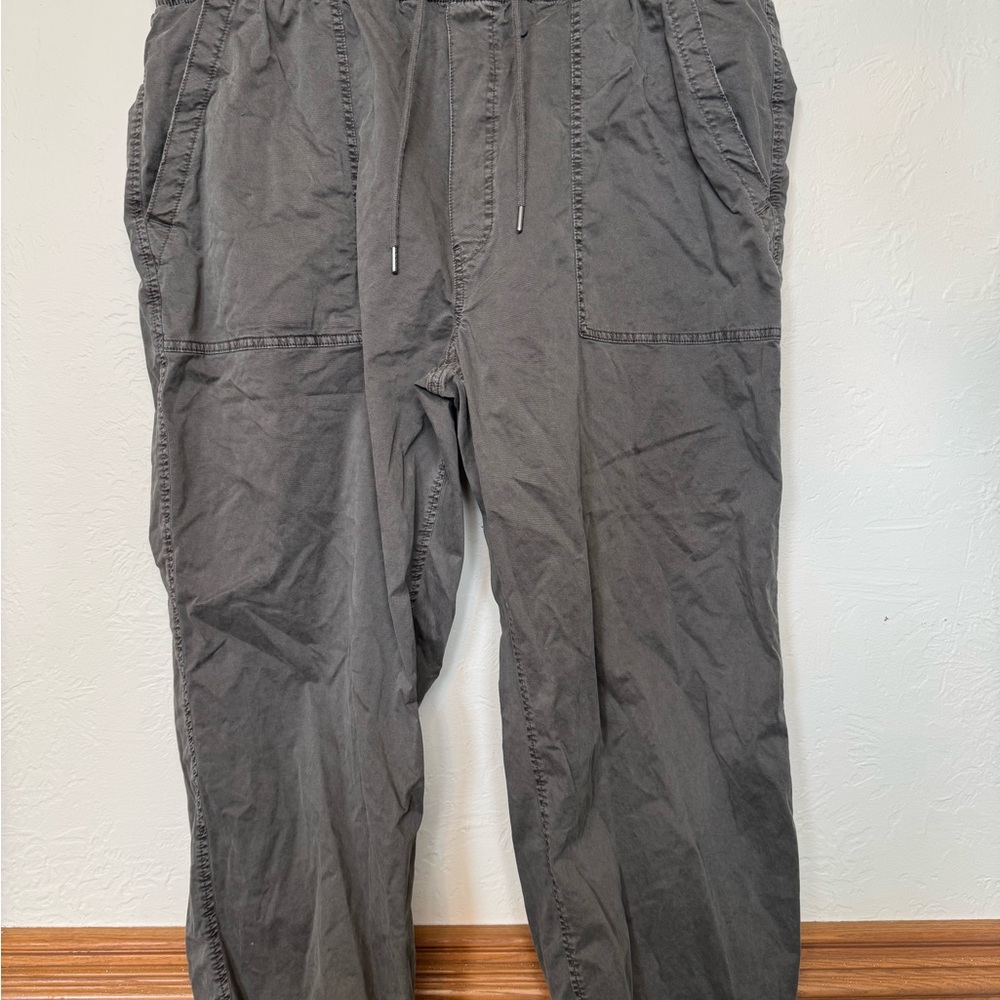 American Eagle Outfitters Olive Utility Pants